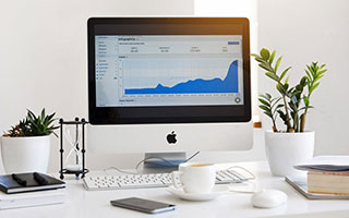 九游下载中心-莱万状态火热，连续7场在德甲破门，莱万2020集锦