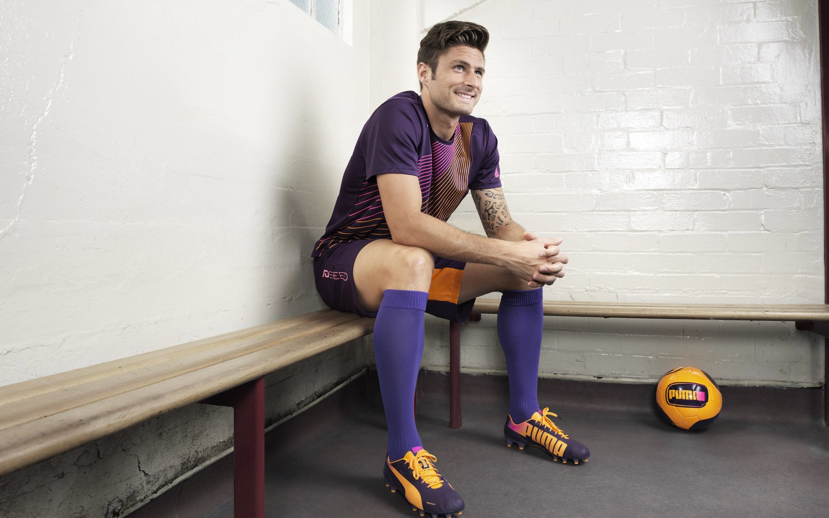 意甲裁判团队开展多国裁判语境一致性训练营提升执法质量，意甲裁判服赞助商